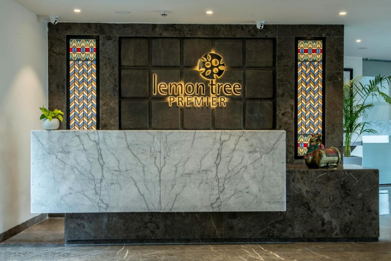 Hotel Lemon Tree Premier, Rishīkesh Extérieur photo